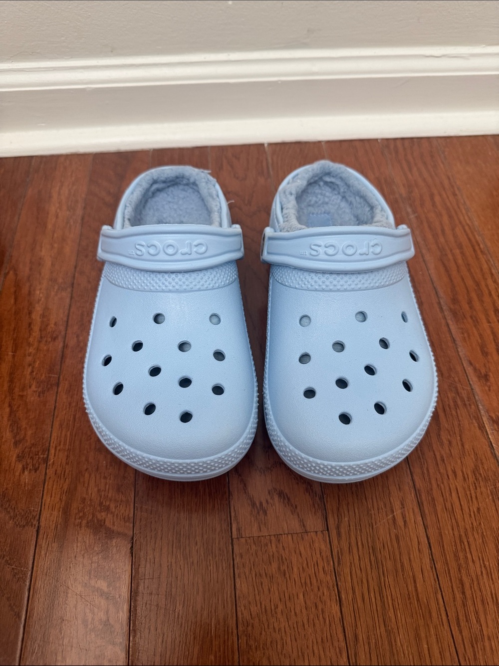 CROCS Kids Light Blue Fuzzy Lined Clogs